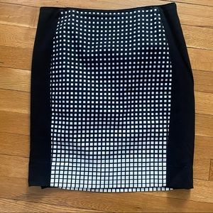 White House Black Market Mini Skirt Size 2